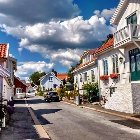 Comfortable Living In Prestasen Park - Only 500m To Centre And The Harbour, Apartment Sandefjord