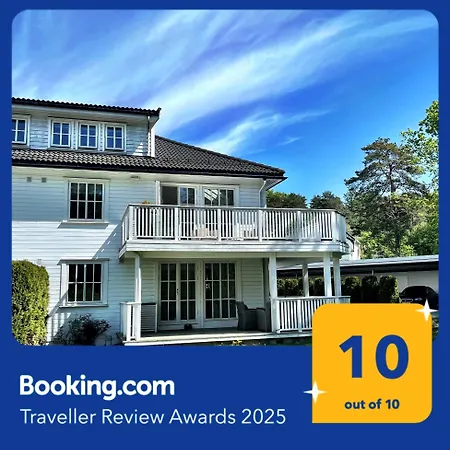 Comfortable Living In Prestasen Park - Only 500m To Centre And The Harbour, Apartamento Sandefjord